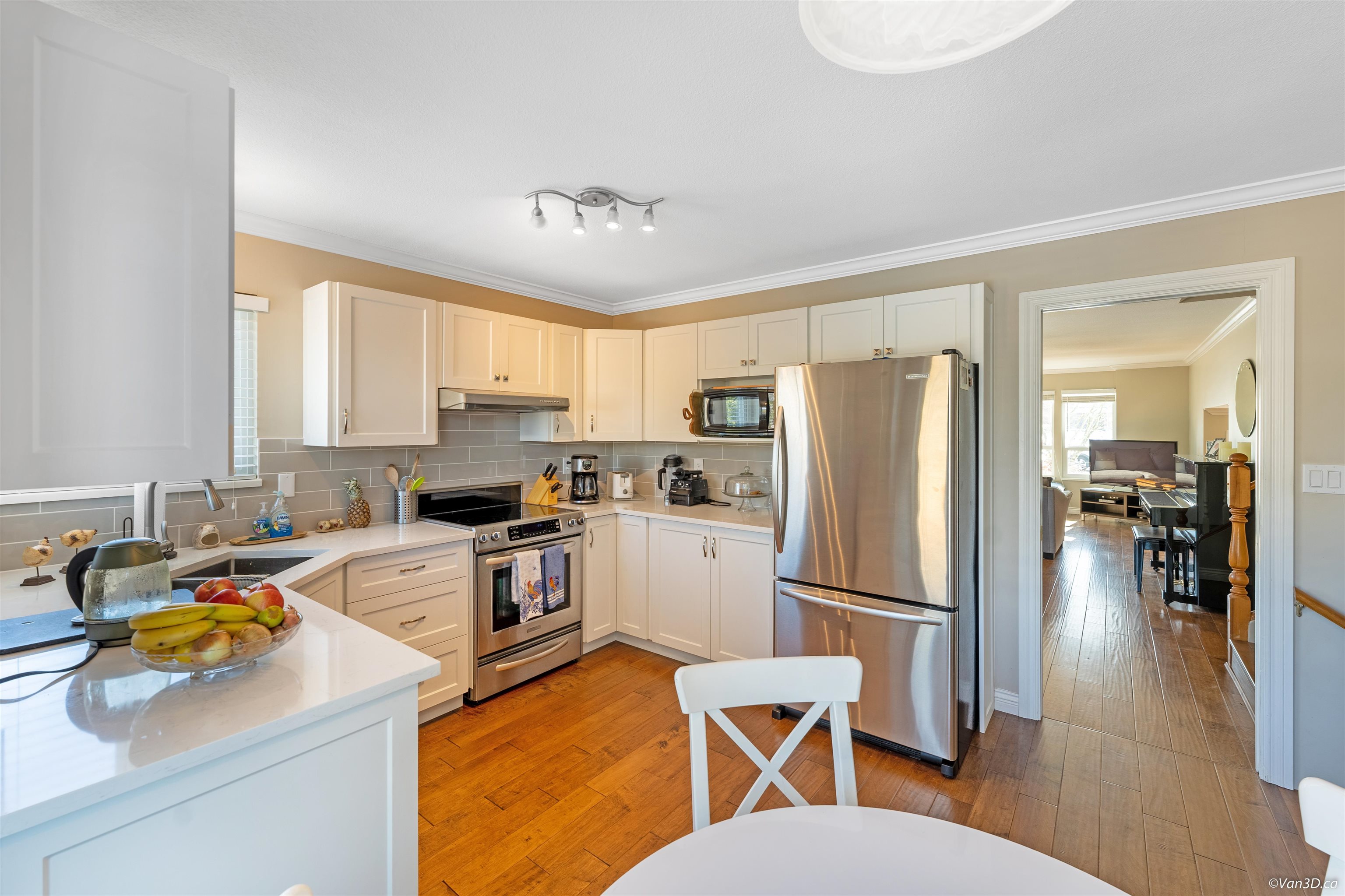 23231 AURORA PLACE 15