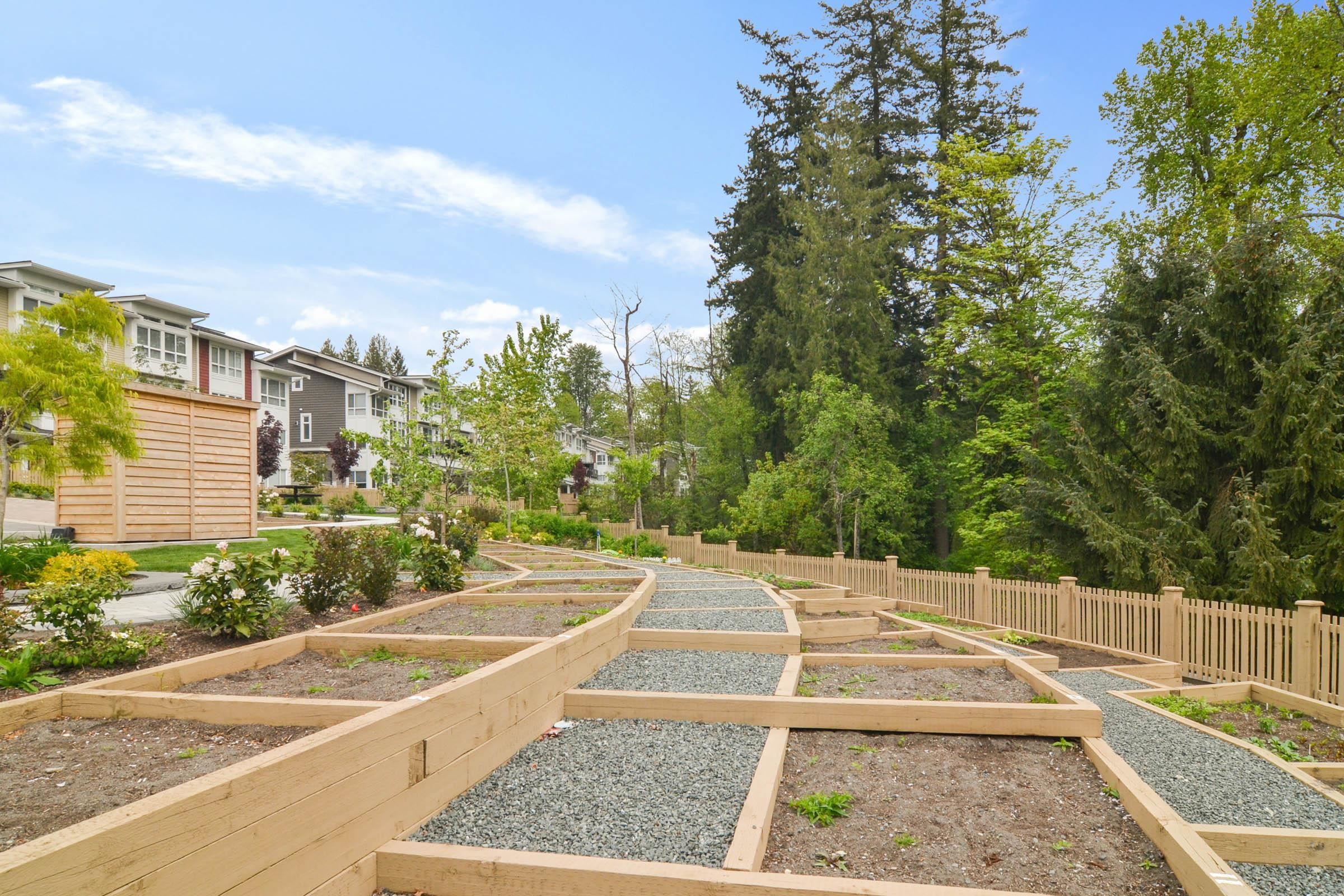 94 24108 104 AVENUE 35