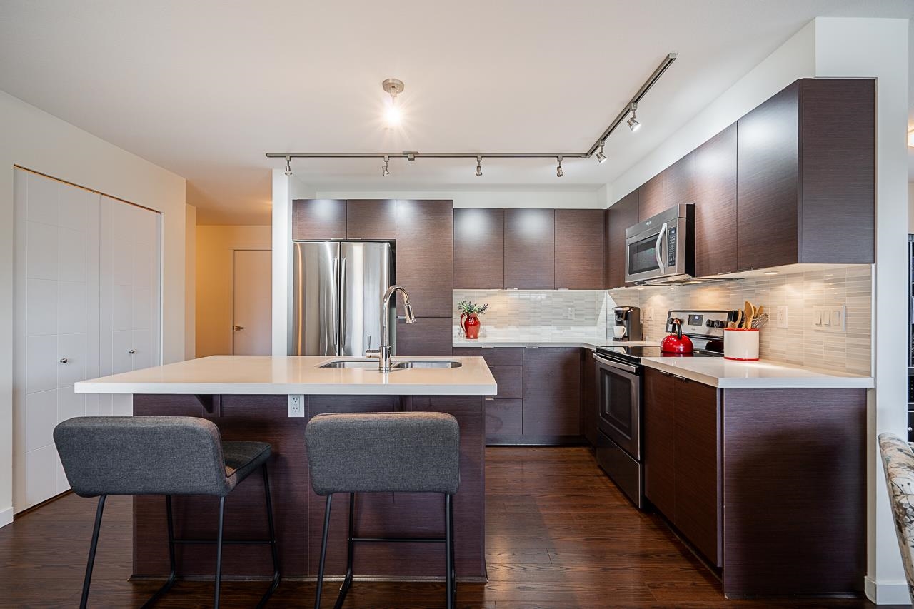 312 19201 66A AVENUE 5
